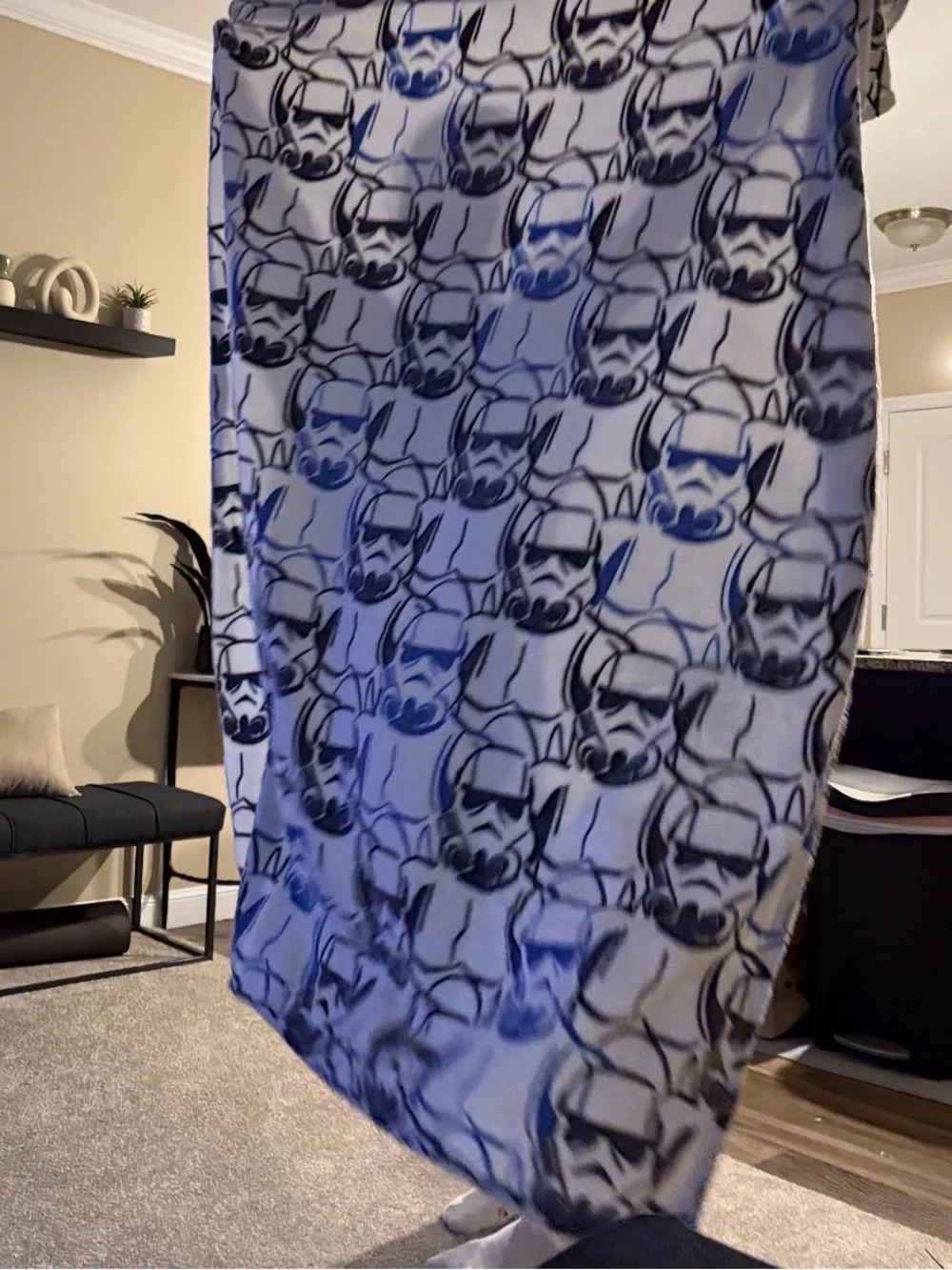 Star Wars White & Gray Plush Throw Blanket brand new with tags